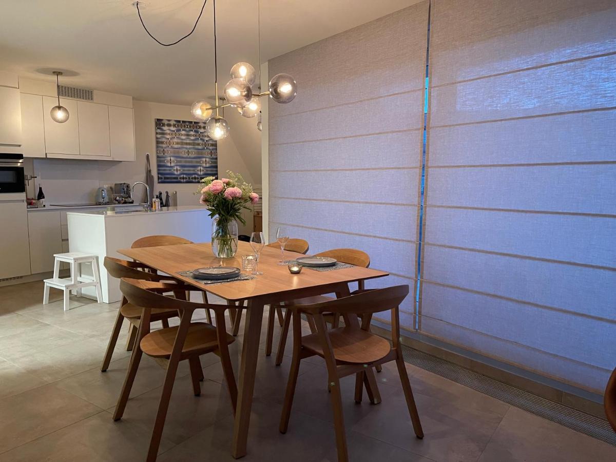 ニーウポールトRenewed Comfort Duplex W 2 Terraces Nearby Marinaアパートメント エクステリア 写真